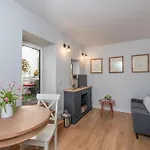Les Petits Volets A 100m De La 아파트 *